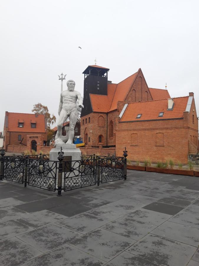 Domek W Parku Appartamento Hel Esterno foto